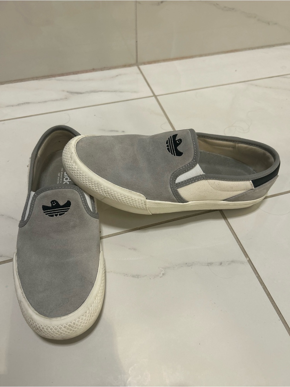 adidas Skateboarding Shmoofoil Slip On Shoes Grey Suede Mens 8